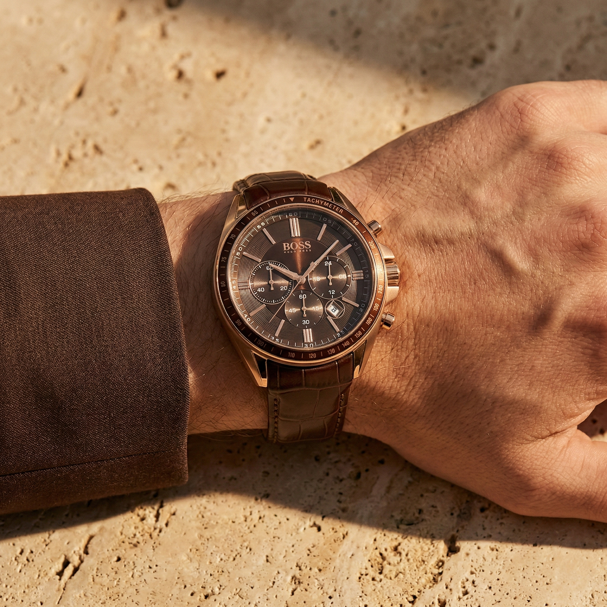 Hugo Boss Driver 1513093 Runner Rose Gold Case Brown Dial Brown Leather Men's Watch