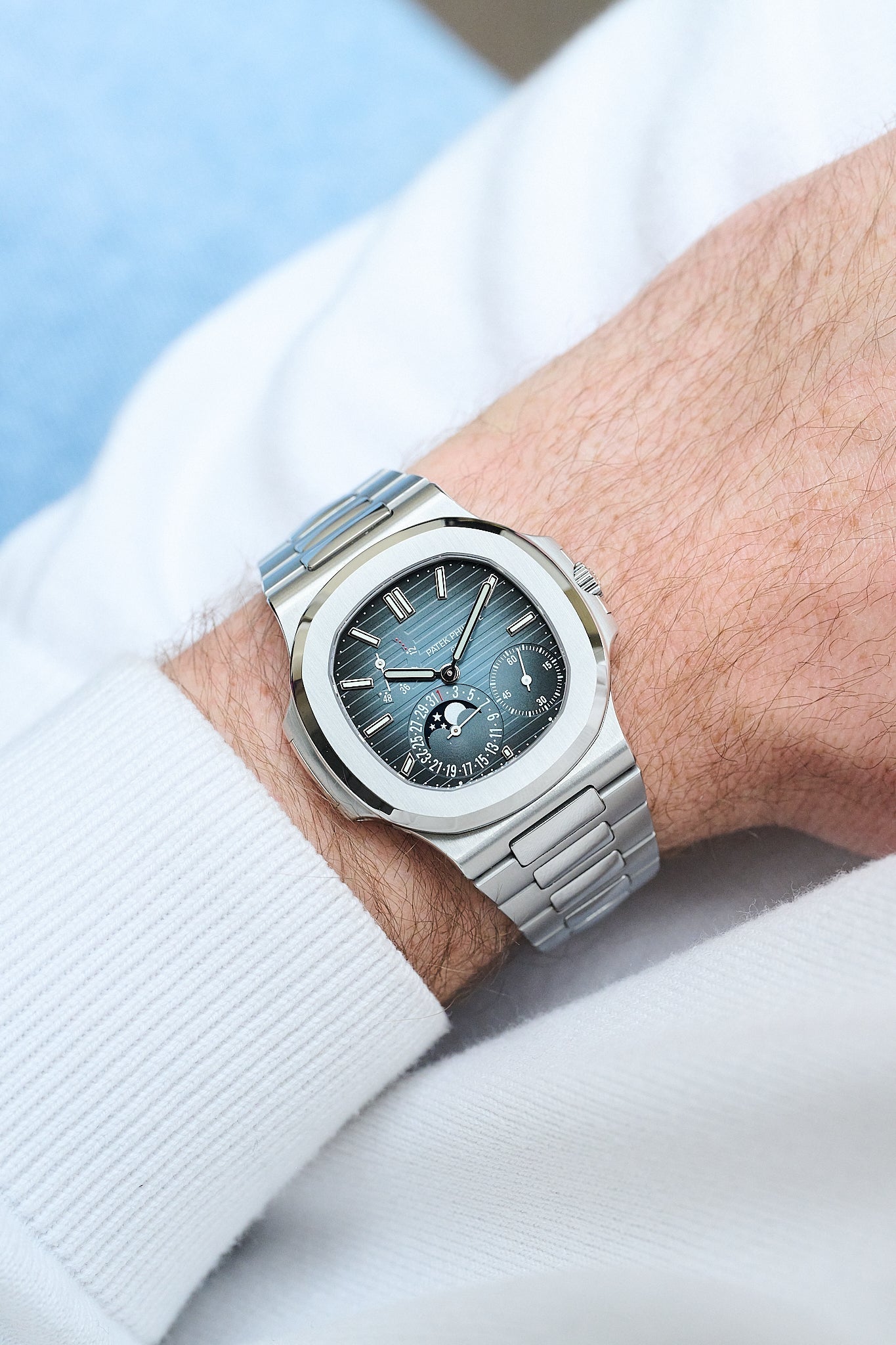 Patek Philippe Nautilus Moonphase 40mm  - 2 Colors