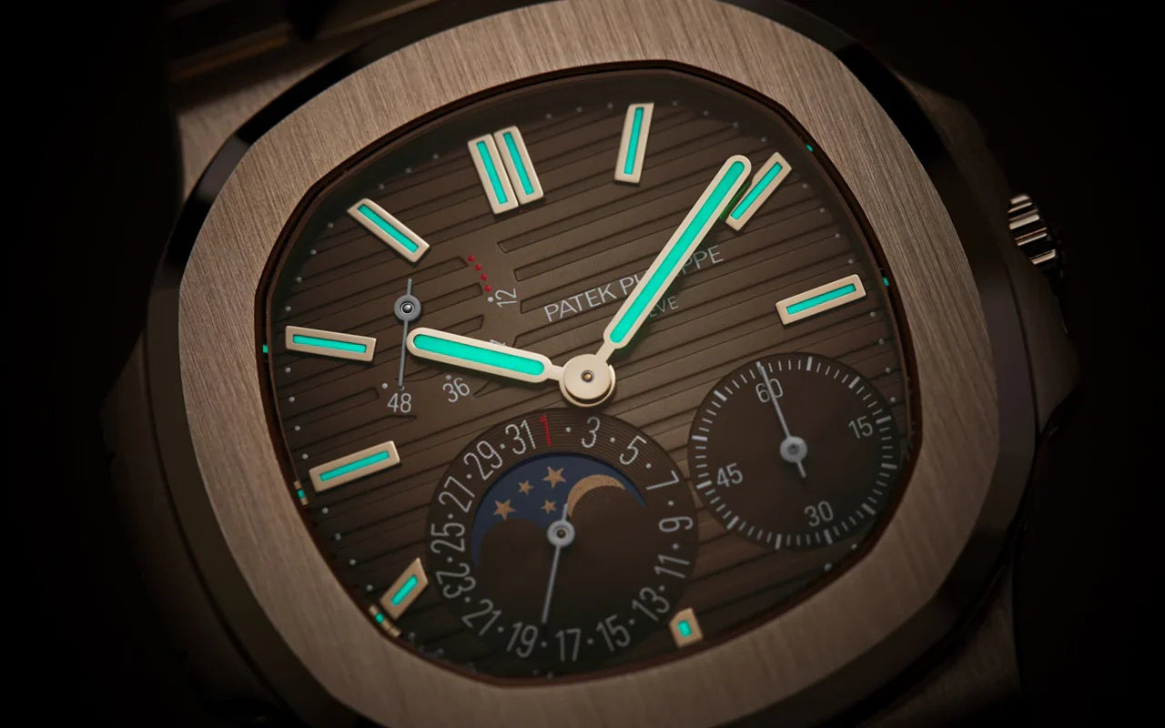 Patek Philippe Nautilus Moonphase 40mm  - 2 Colors